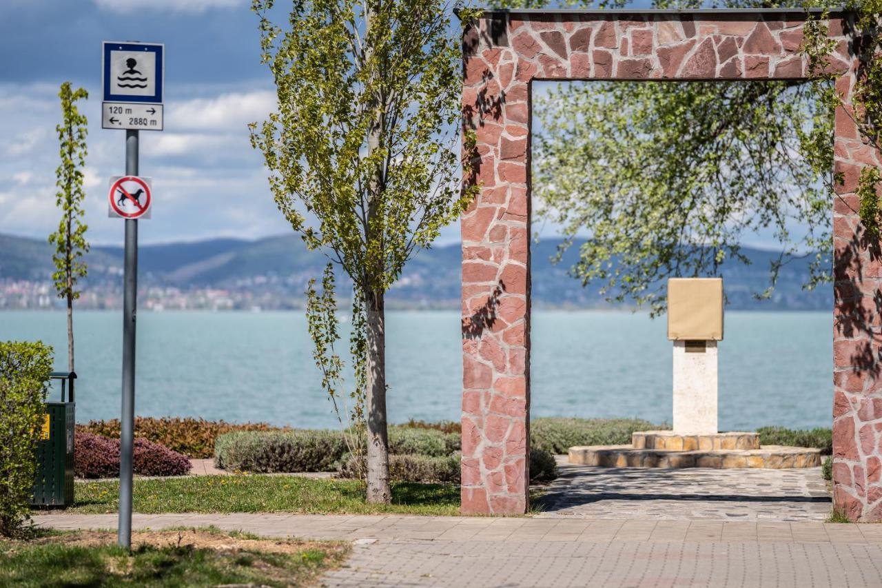 Pelso Apartman Zamardi Bagian luar foto